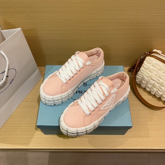 ✅Women's shoes Casual Prada's platform cookie shoes lace-up canvas shoes - Picture 2 of 5